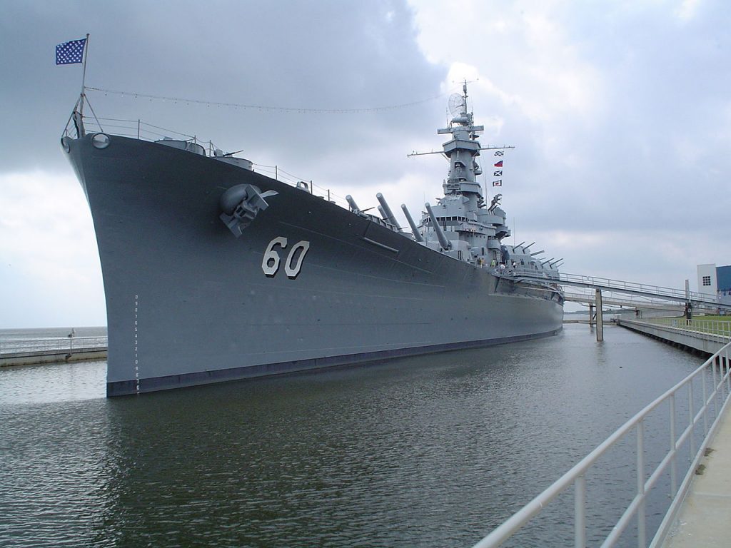 USS_Alabama_Mobile,_Alabama_